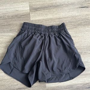 Lululemon 4 inch Shorts